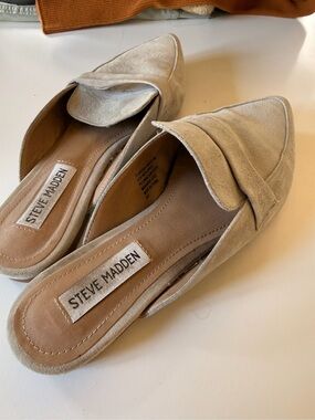 Steve Madden Taupe Suede Pointed-Toe Slip-On Flats